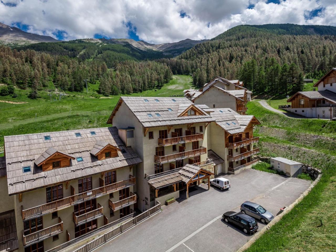 Sunweb Les Balcons De Bois Mean Aparthotel Les Orres Exterior photo